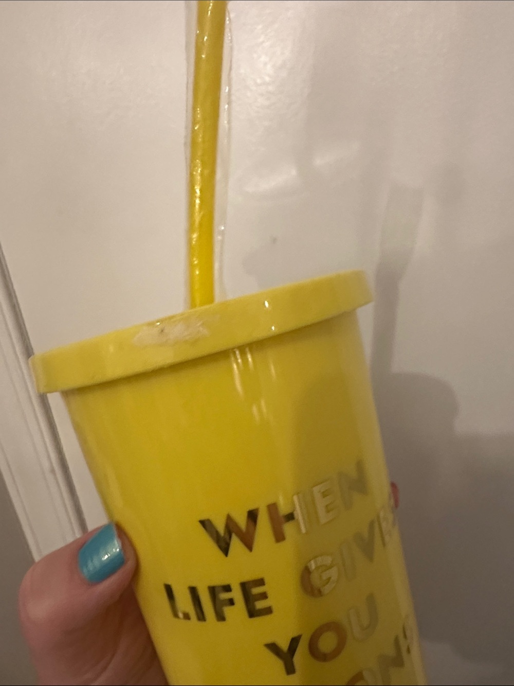 kate spade yellow reusable tumbler with straw - Picture 5 of 5